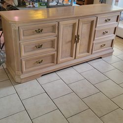 FREE Dresser, armoire, 2 nightstands