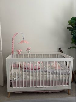 Delta Children 4 in 1 Convertible Crib with Mattress