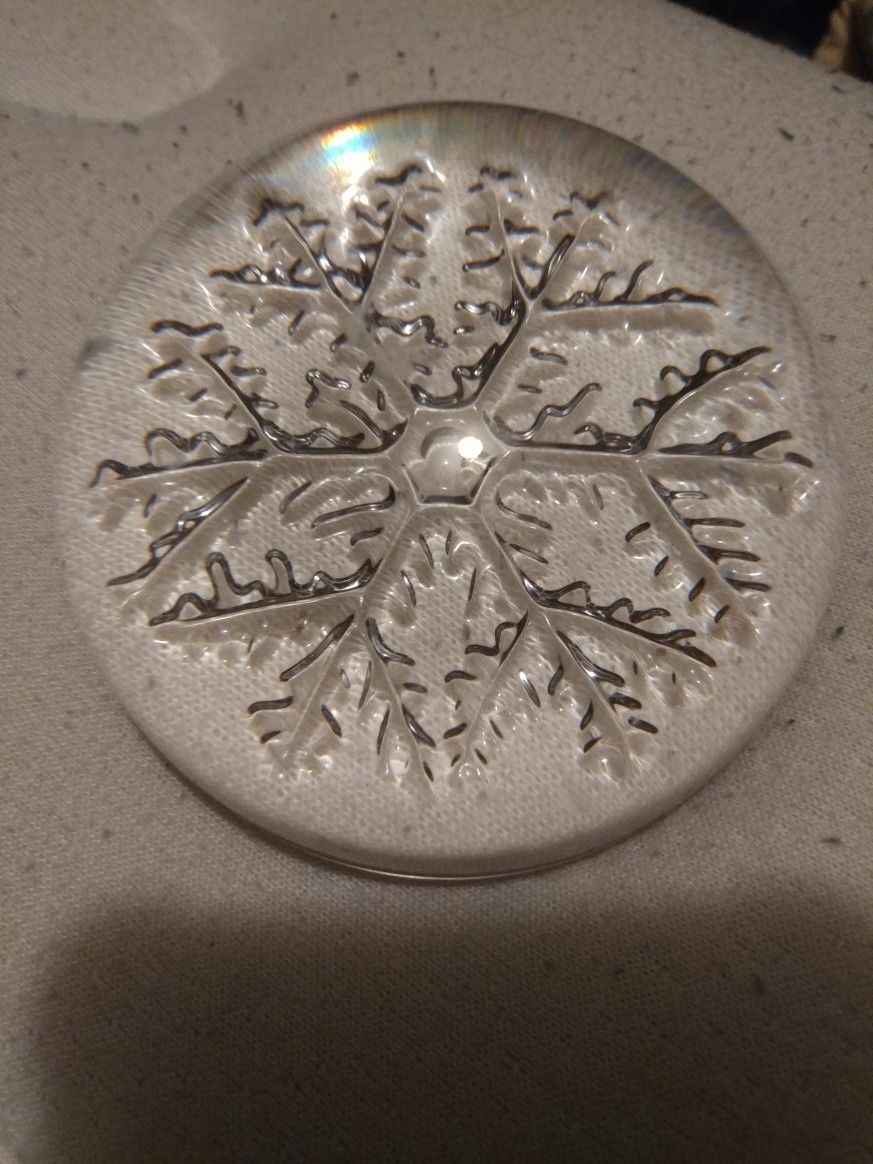 Led Crystal "Snowflake" Paperweight