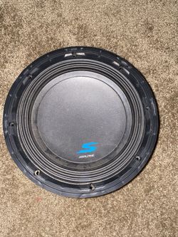 Alpine sub and amp and kicker speakers