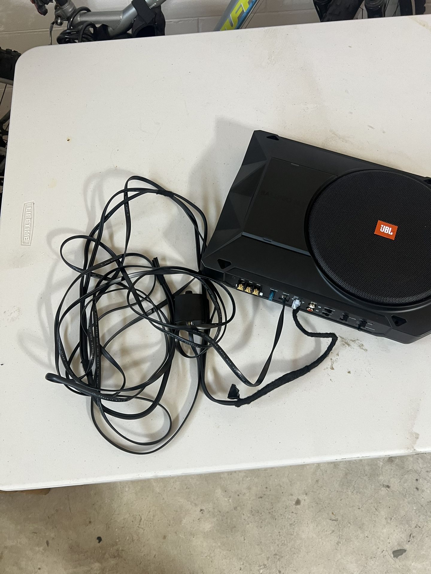 JBL Basspro SL2 - Powered under seat subwoofer system, Black