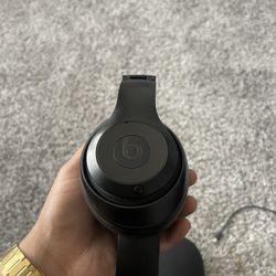 Dr Dre Beats Studio 3 $150