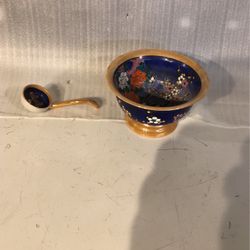 Soup Bowl With Ladle Spoon