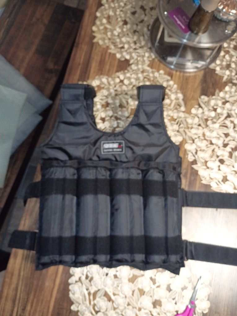 Heavy Duty Weighted Vest  24 LBS 💪💪🦿🦿🦵