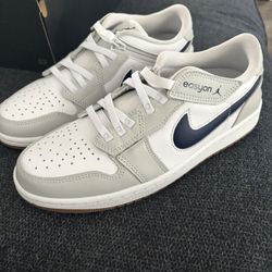 Air Jordan 1 Low Flyease Sz 9