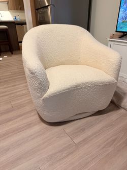 White accent chair