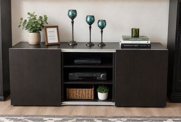 Console table