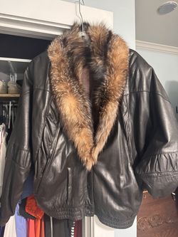 Vintage leather Bomber type size 18