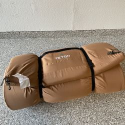 Teton camping ⛺️ sleeping pad