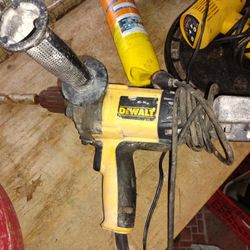 DeWalt  Dw130v Reversible Power Drill