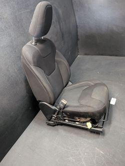 Front Left Seat Assy 2017 Jeep Cherokee 2015 2016 (J6742)