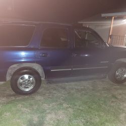 2001 chevy tahoe 