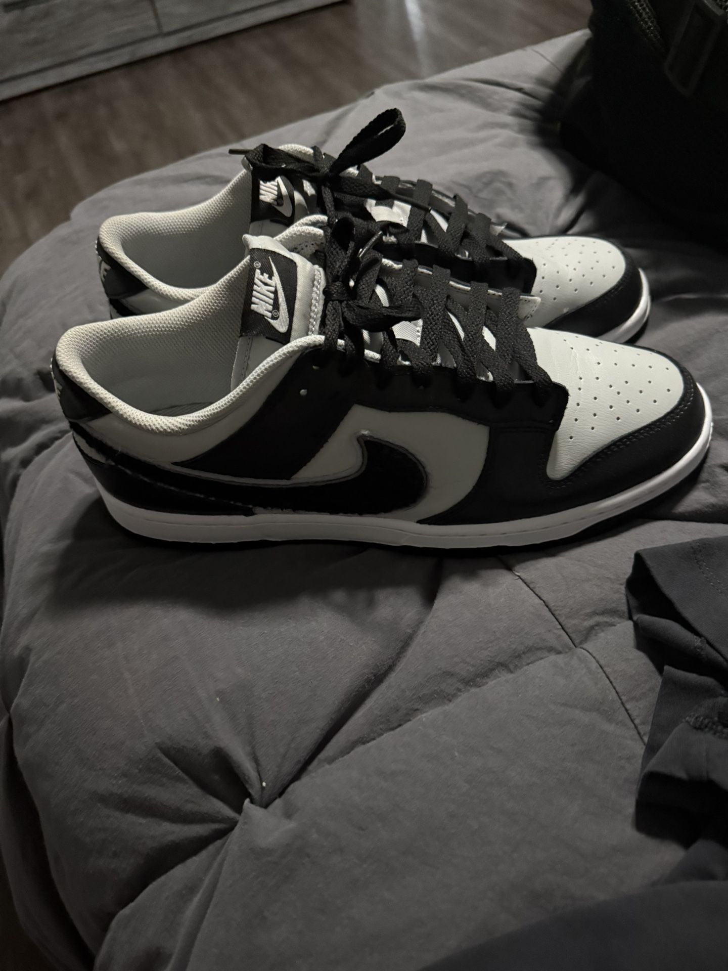 Nike Dunks - Black And Grey