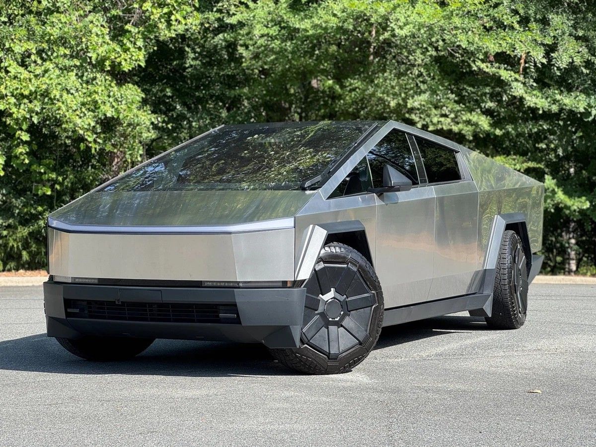 2024 Tesla Cybertruck