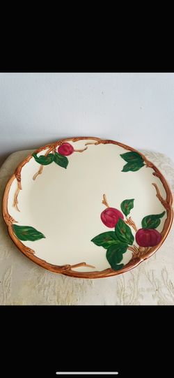 Vintage Franciscan Apple Chop Plate - Feel Free to Ask Questions