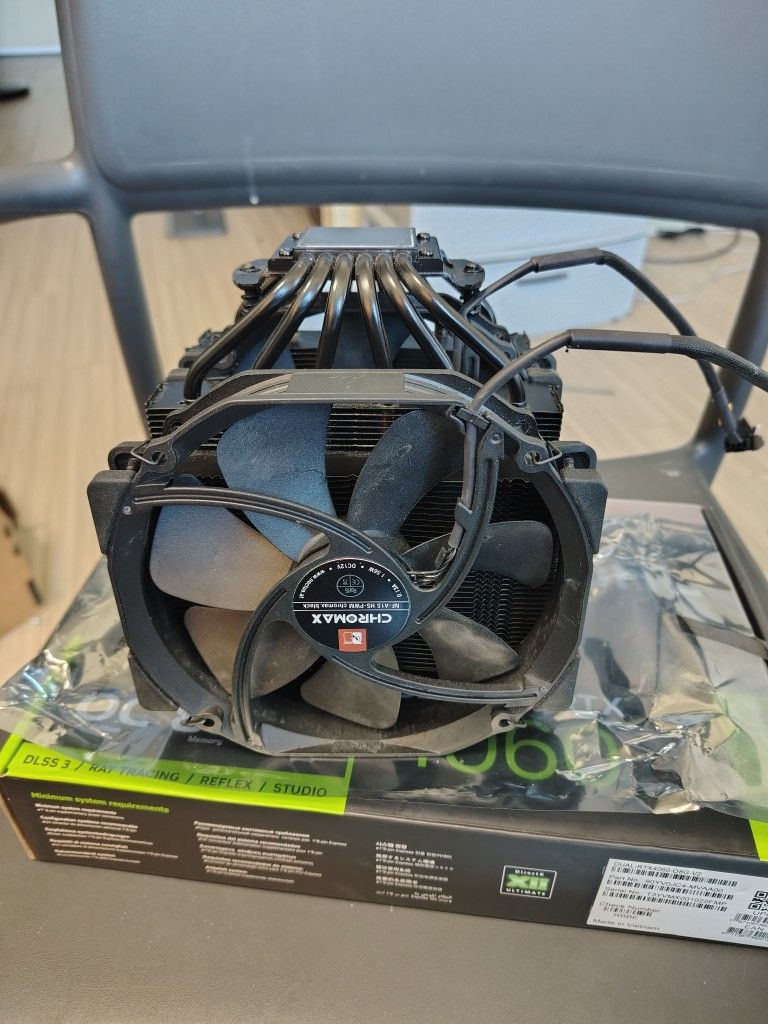 Noctua NF-A15 HS-PWM CPU Cooler System