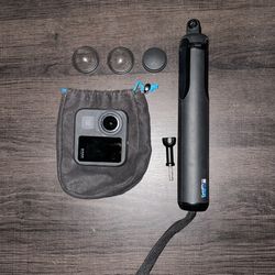 GoPro Max With GoPro Max Tripod Grip 