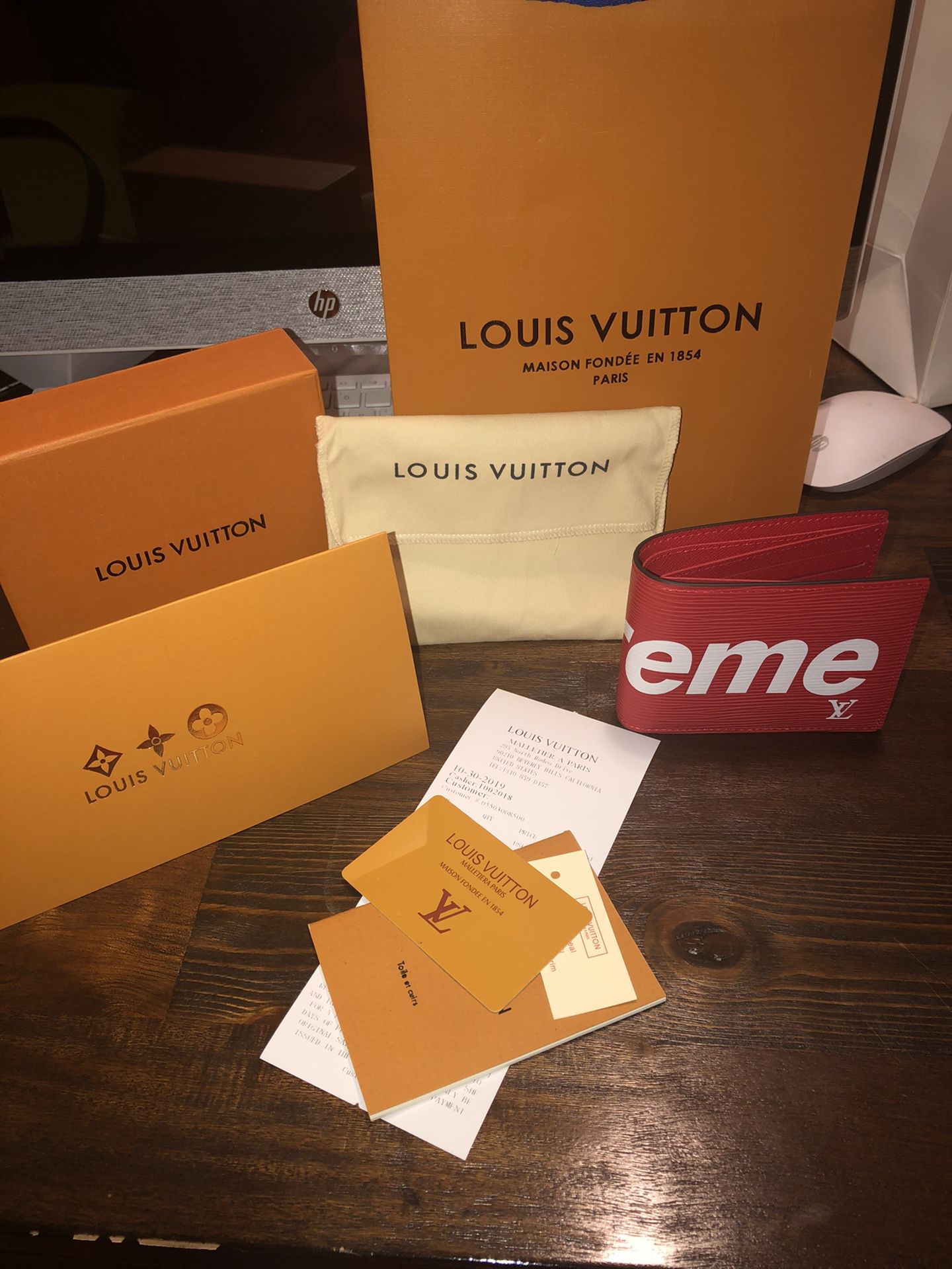 Louis Vuitton Supreme Wallet (s)