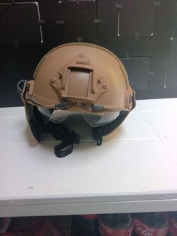 Tactical helmet