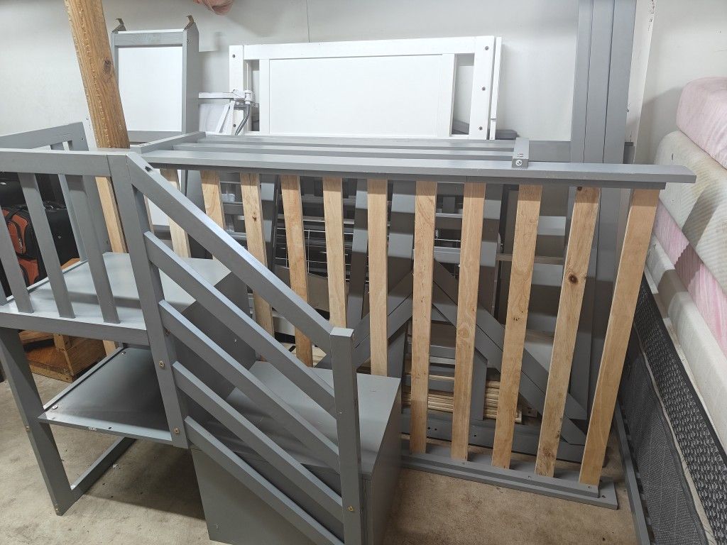 Twin Bunk bed with Slide