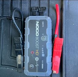 portable jump starter