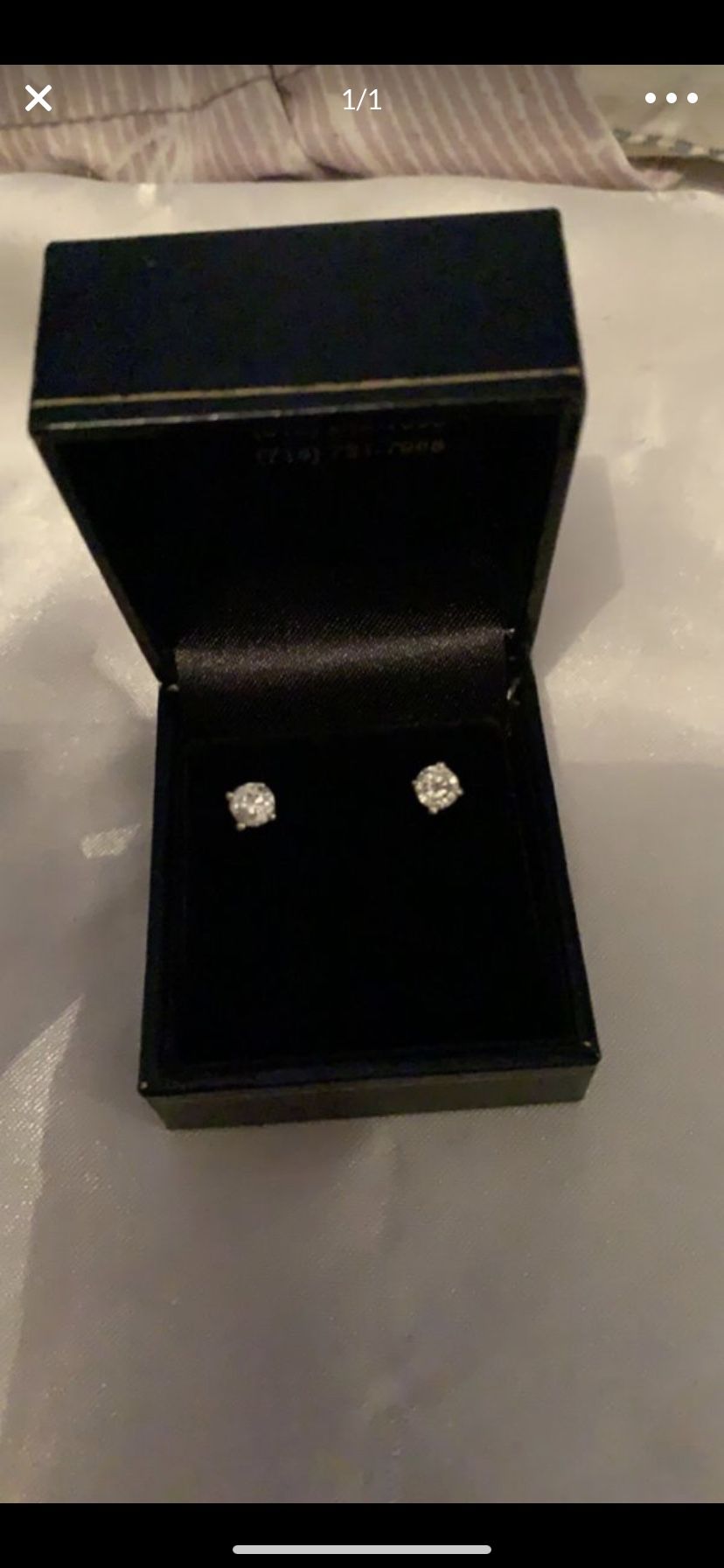 White gold diamond earrings