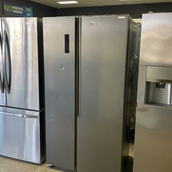 Frigidaire side-by-side refrigerator T4 