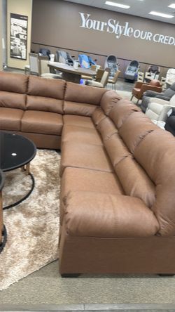 3 Pc sectional