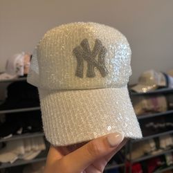 White sequin New York Yankees rhinestone snapback cap
