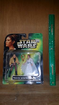 Luke & Leia figures