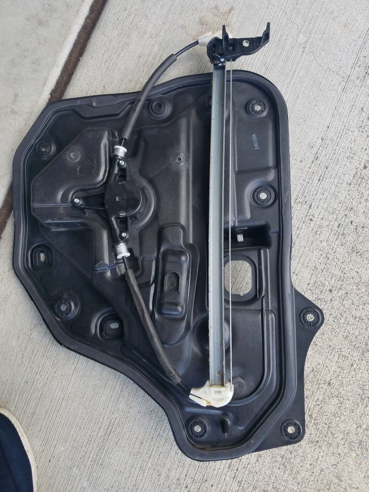 Mazda CX5 Front and rear window regulator available-Mazda parts