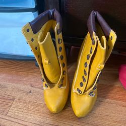 Boot Heels