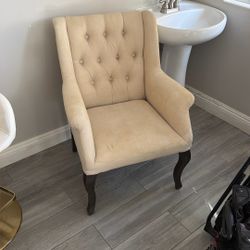 Accent Chair Upholstered 