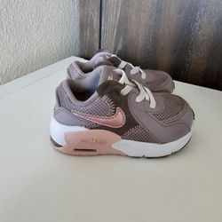 Girls Nike Air