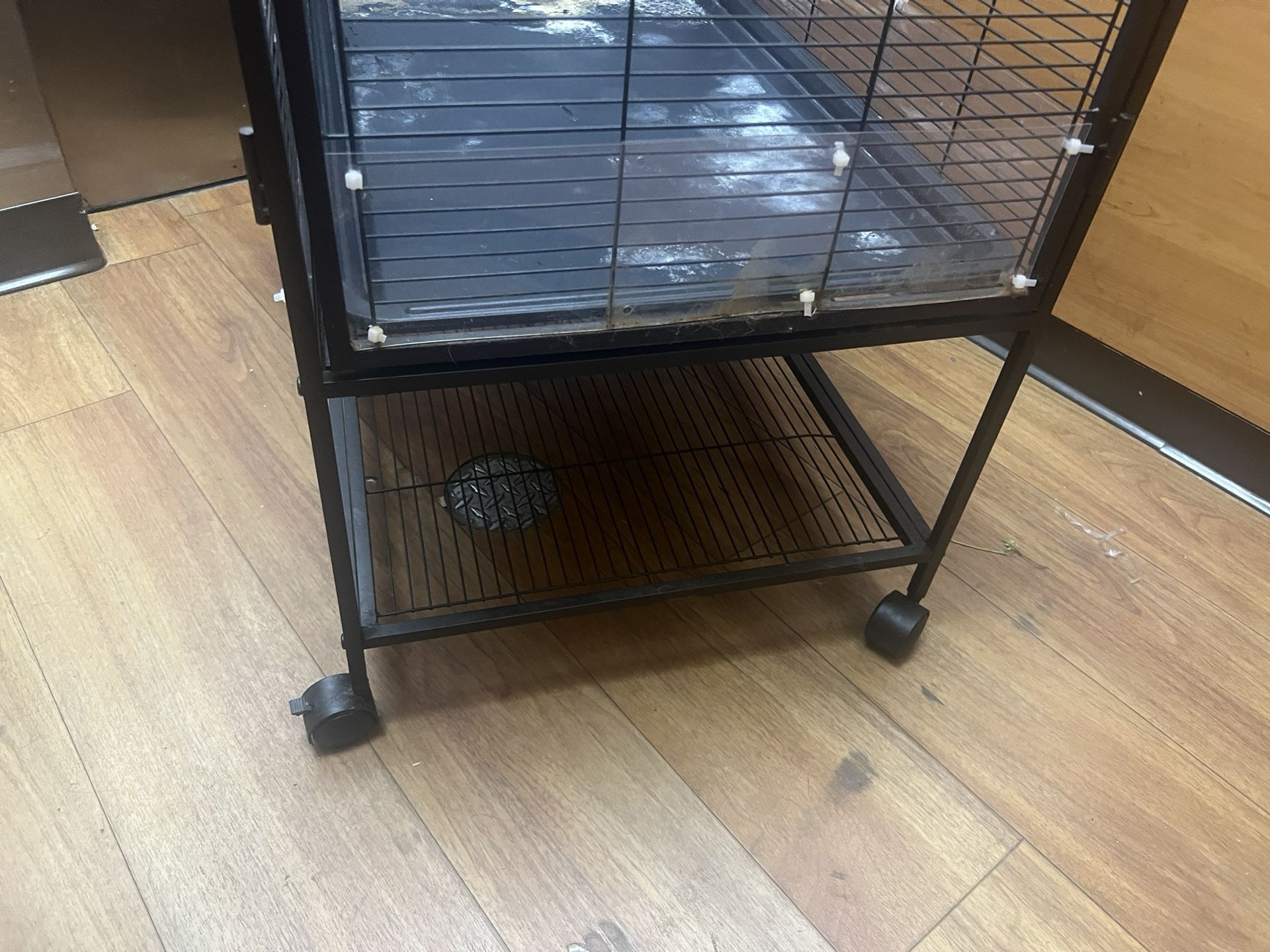 Bunny Or Guinea  Pig Cage 