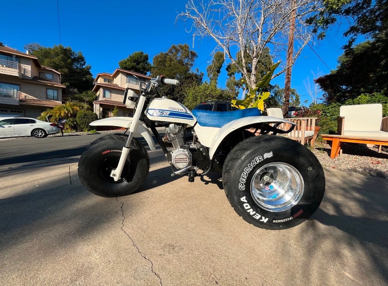 Honda Atc 3 Wheeler With Trailer