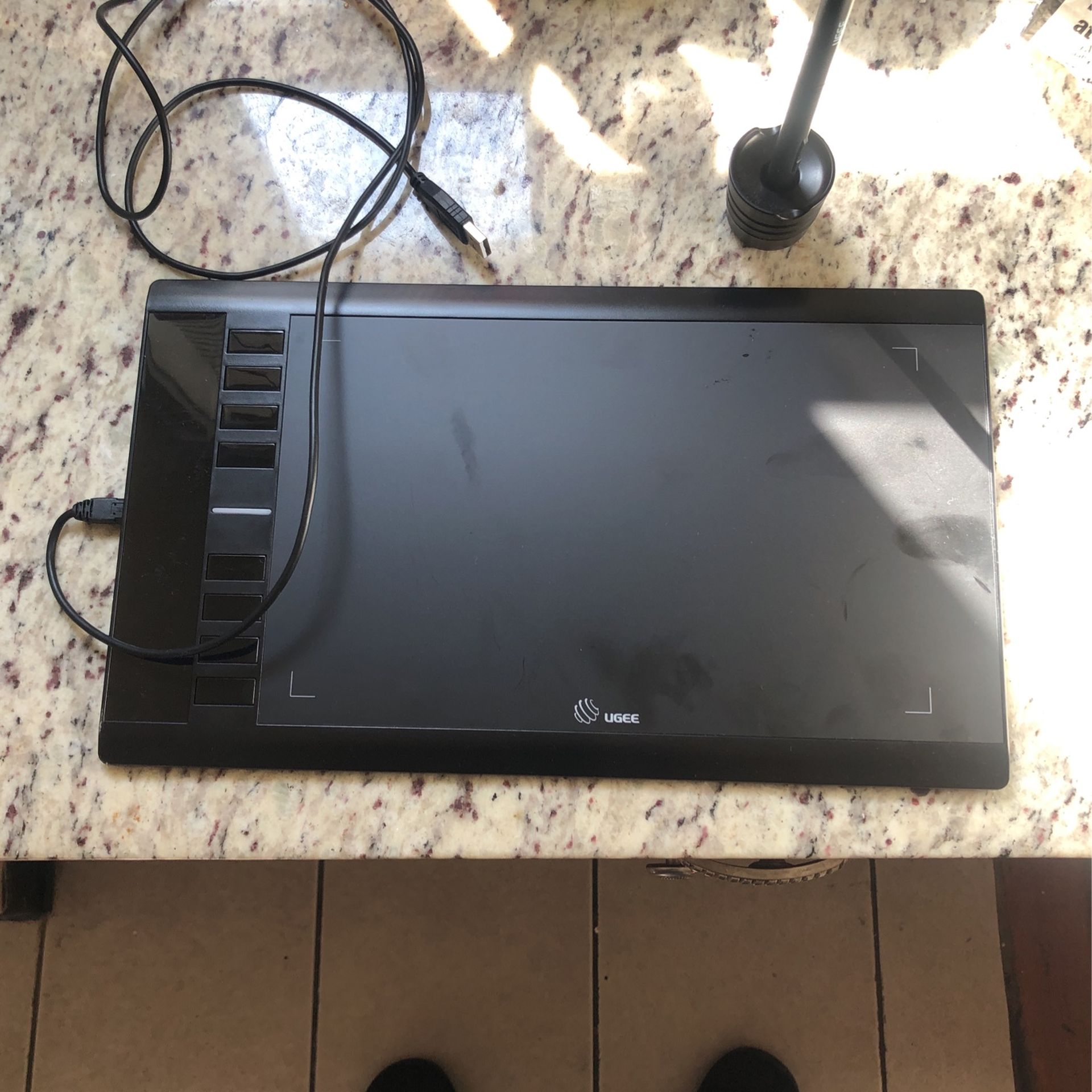 Ugee Artist Drawing Pad And Pen