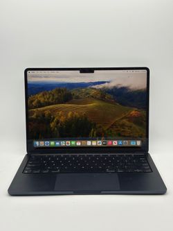 2023 Apple MacBook Air 13" M2 A2681 8GB RAM 256GB SSD 100% BH 36 Cycle Count