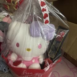 Hello Kitty Valentine’s Day Basket