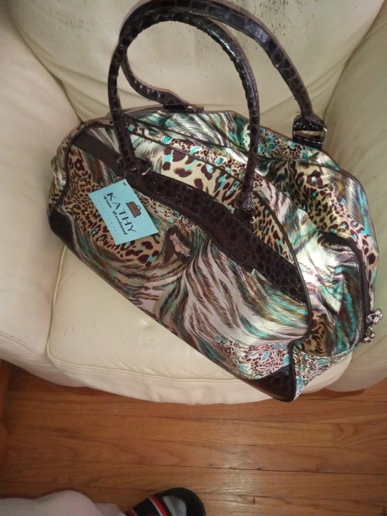 Kathy Van Zeeland Duffle Bag Weekender Rolling Wheeled Animal Print Feather Aqua
