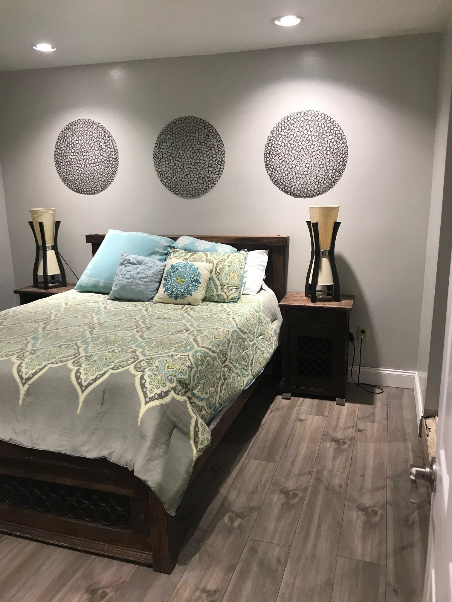 Bedroom Set For Sale 