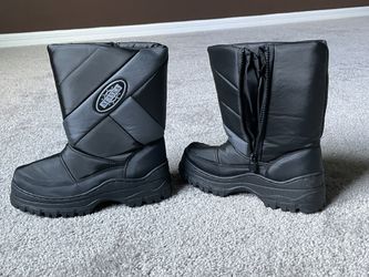 Black Winter Boots