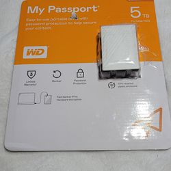 WD MY PASSPORT 5TB Portable HDD