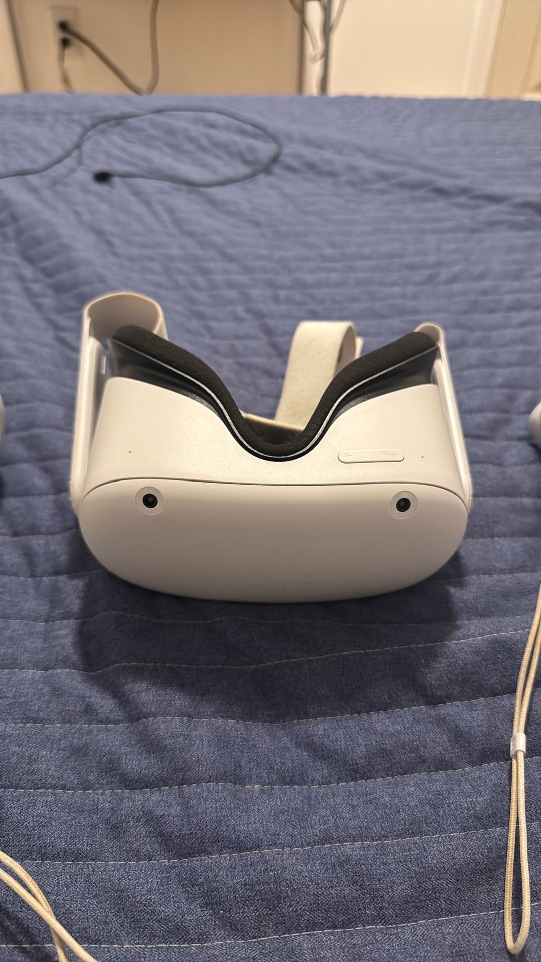 Meta Quest 2 Virtual Reality Headset