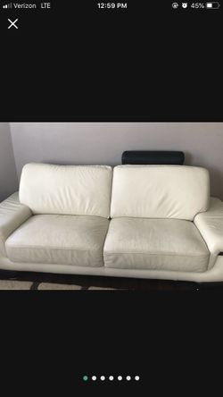 Modern Couches Sold As A Set only 3pc
