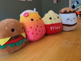 Small Squishmallows (4)