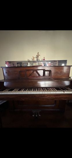 Augustus Baus Upright Piano