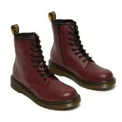 Dr. Martens Burgundy Maroon Leather Combat Boot Shoes 8 Eye 1460 Y Women 7 Men 6