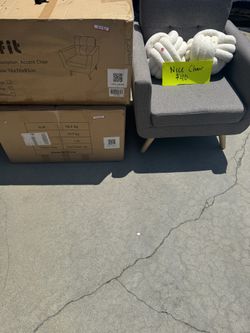 Accent Chairs