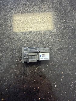 Stereo Adapter Camry 86190-06060